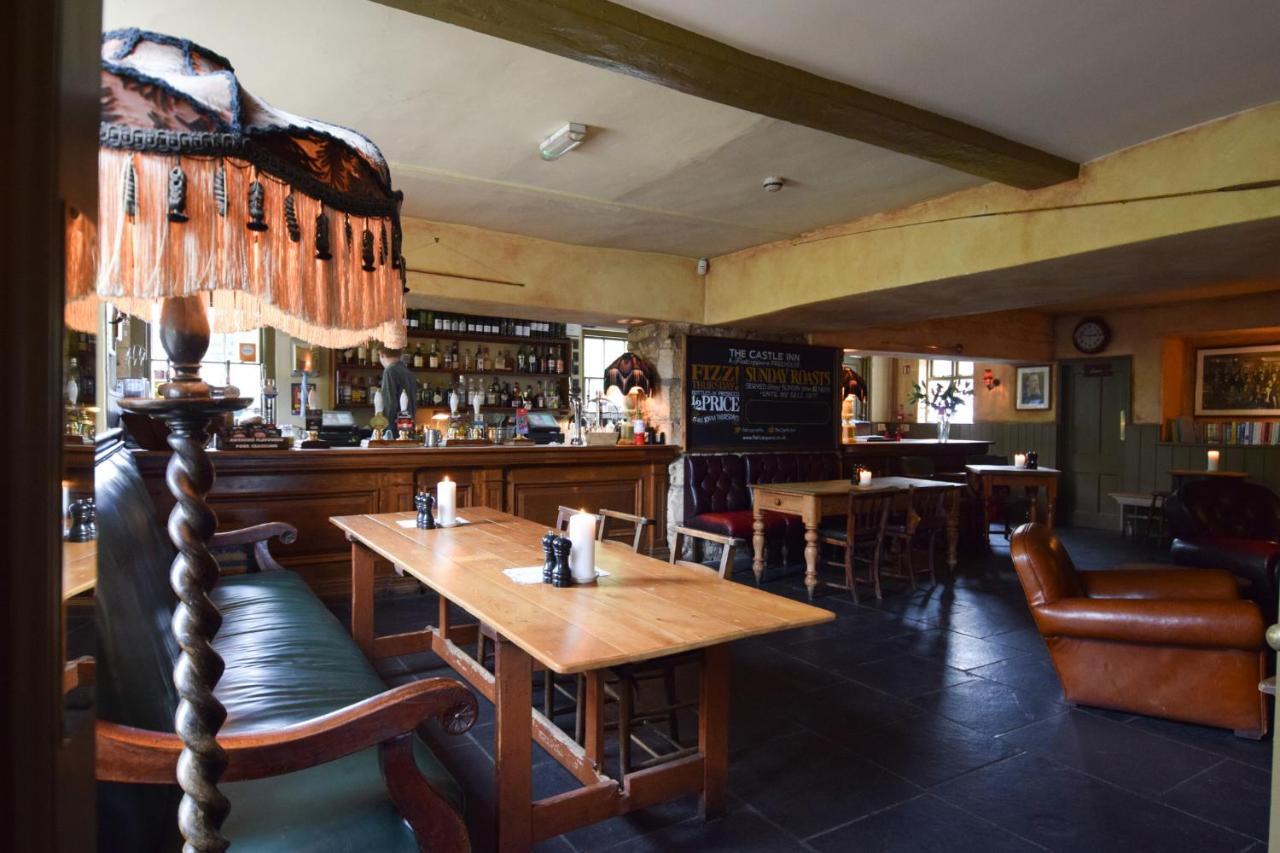 The Castle Inn Bradford-On-Avon ภายนอก รูปภาพ