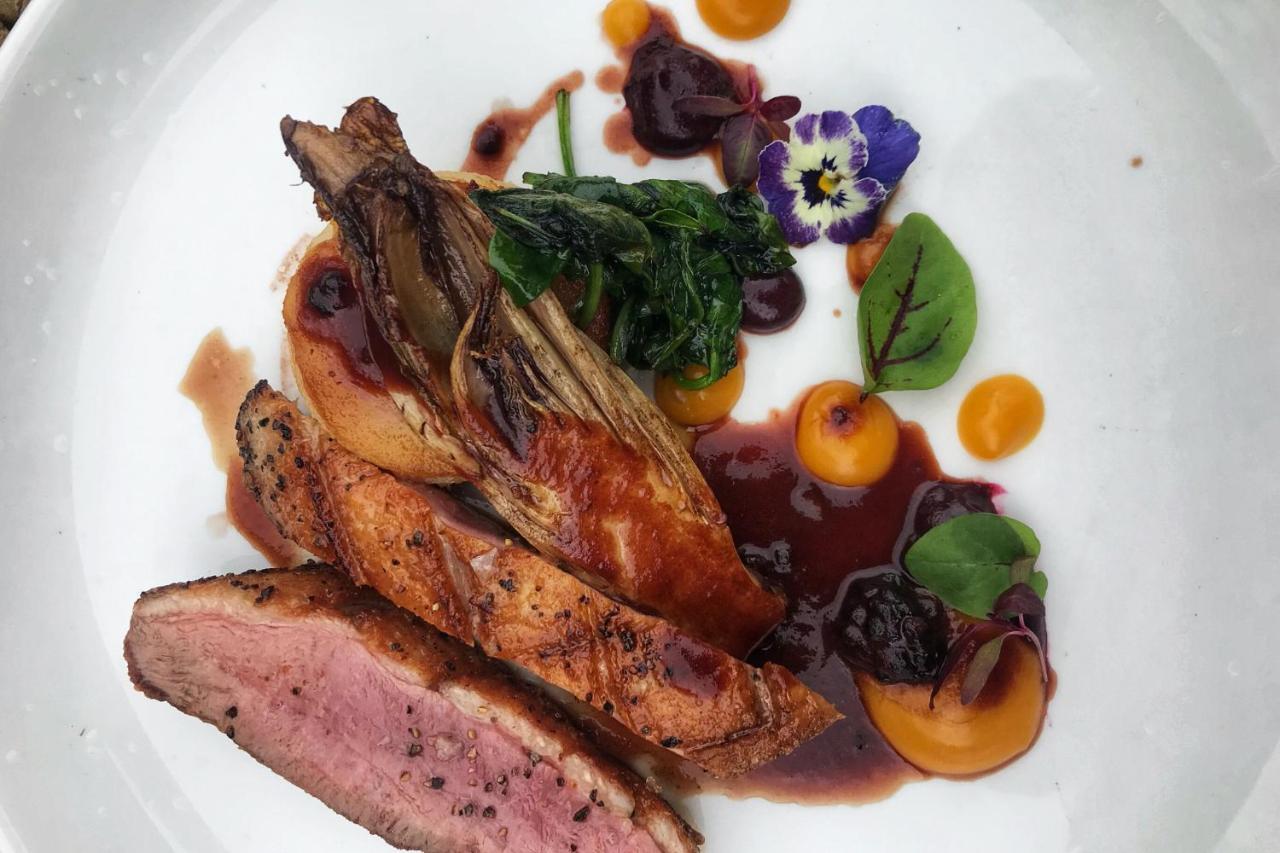 The Castle Inn Bradford-On-Avon ภายนอก รูปภาพ